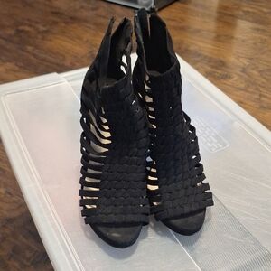 Fergalicious Black Heels Stylish and Versatile